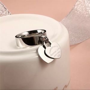 Gorgeous Double Heart Silver Ring